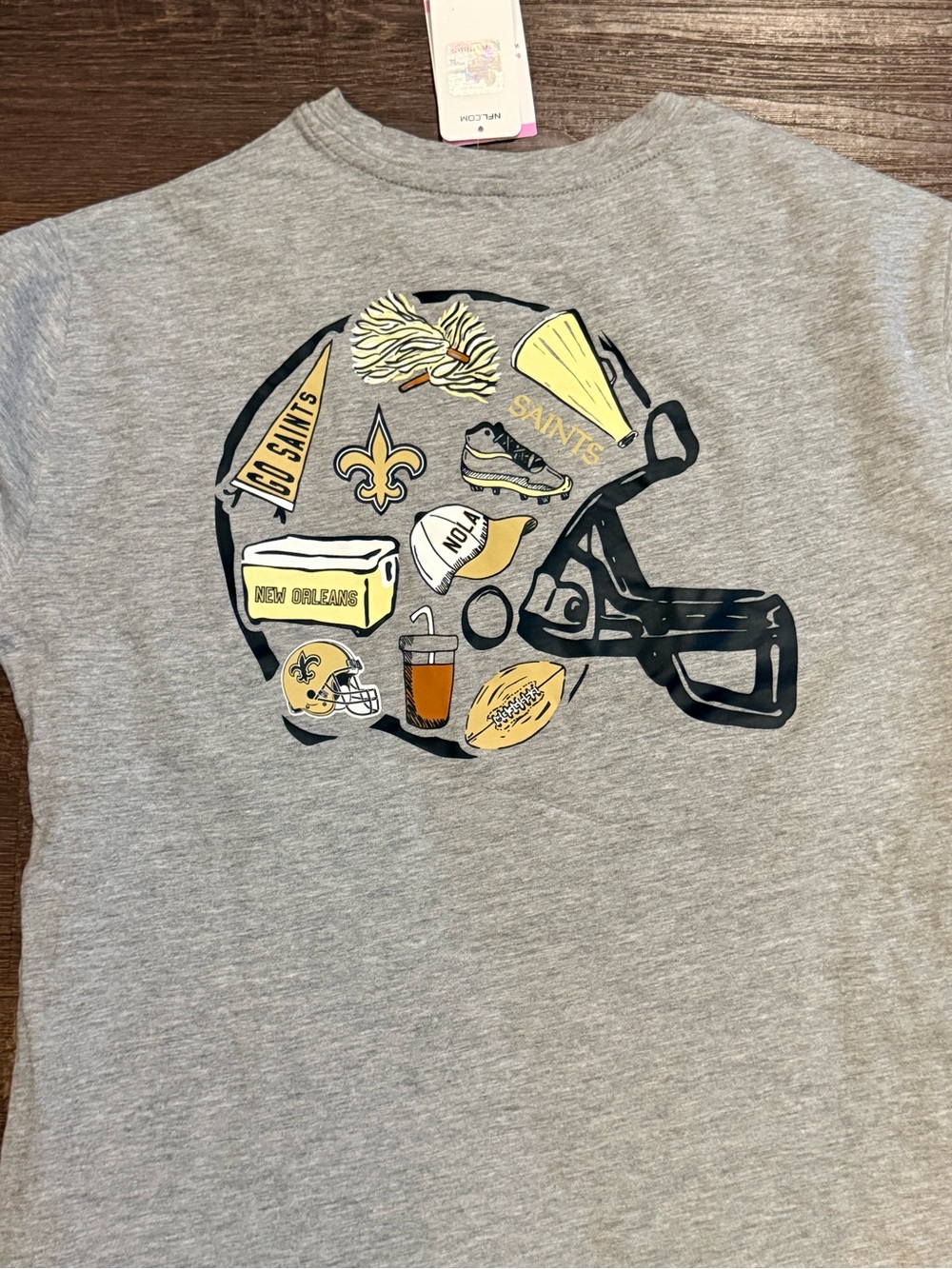 NWT Team Apparel Gray Short Sleeve Tee New Orleans Saints sz Small 🏈⚜️ - Picture 2 of 4